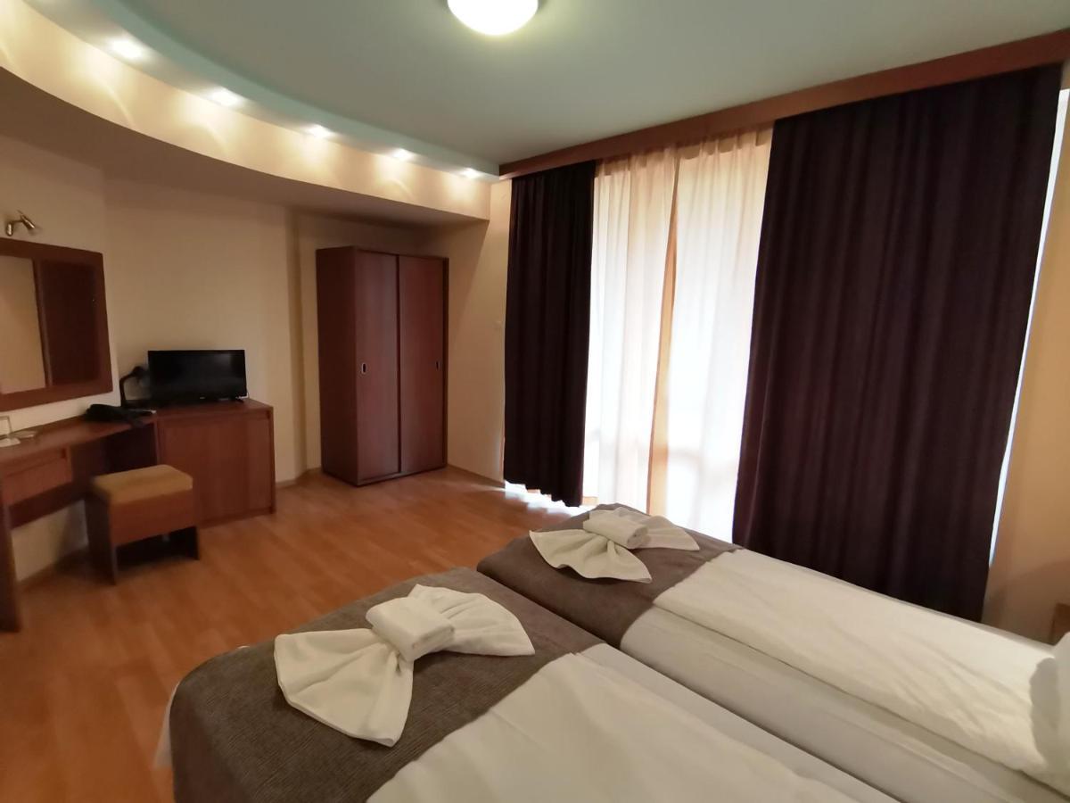 Paris Hotel 巴尔奇克 外观 照片