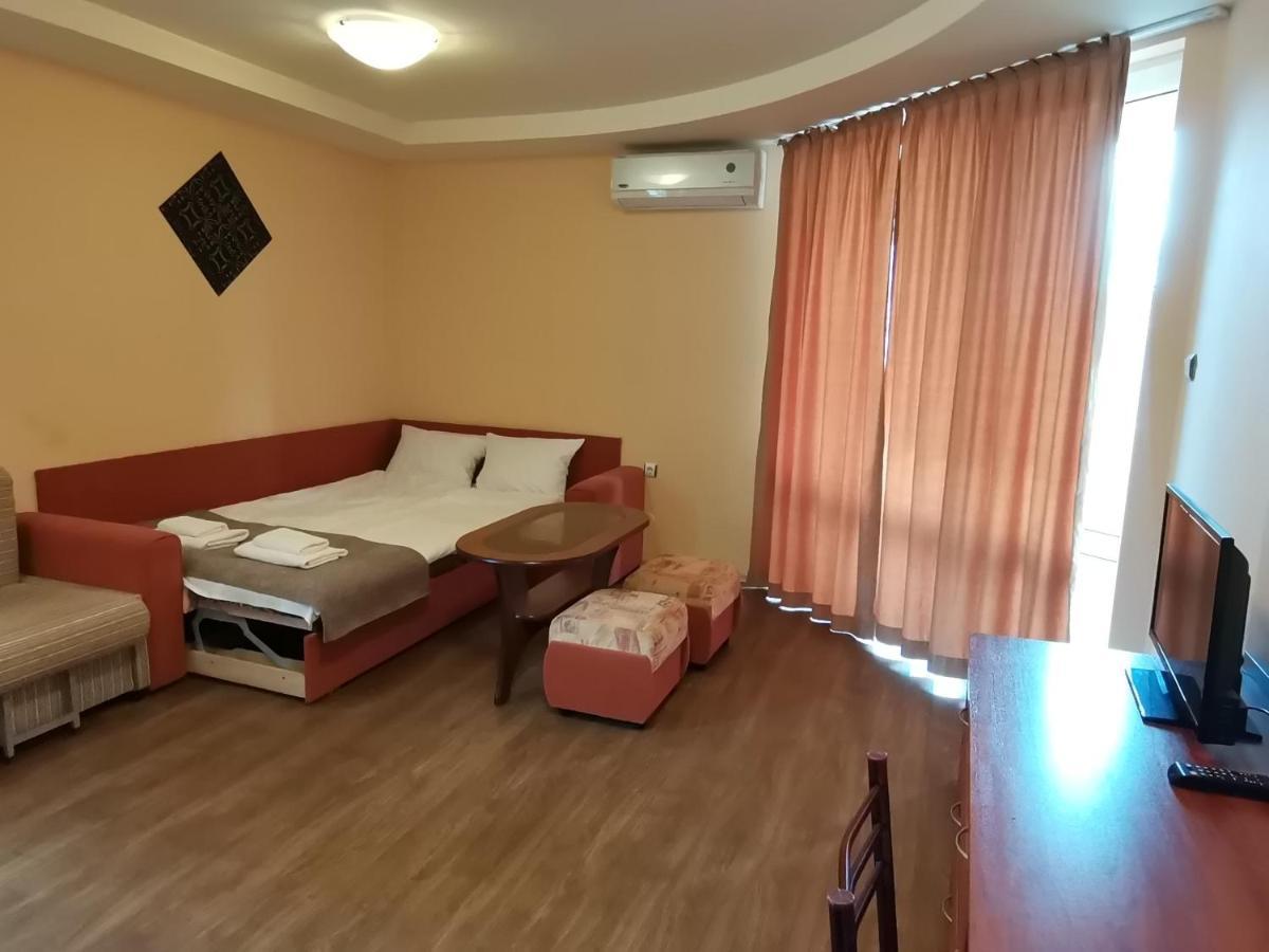 Paris Hotel 巴尔奇克 外观 照片