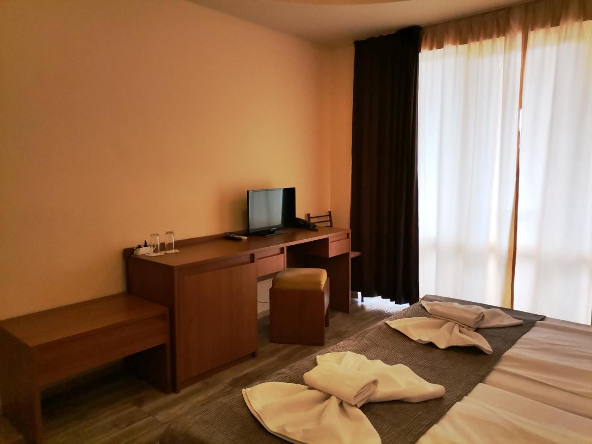 Paris Hotel 巴尔奇克 外观 照片