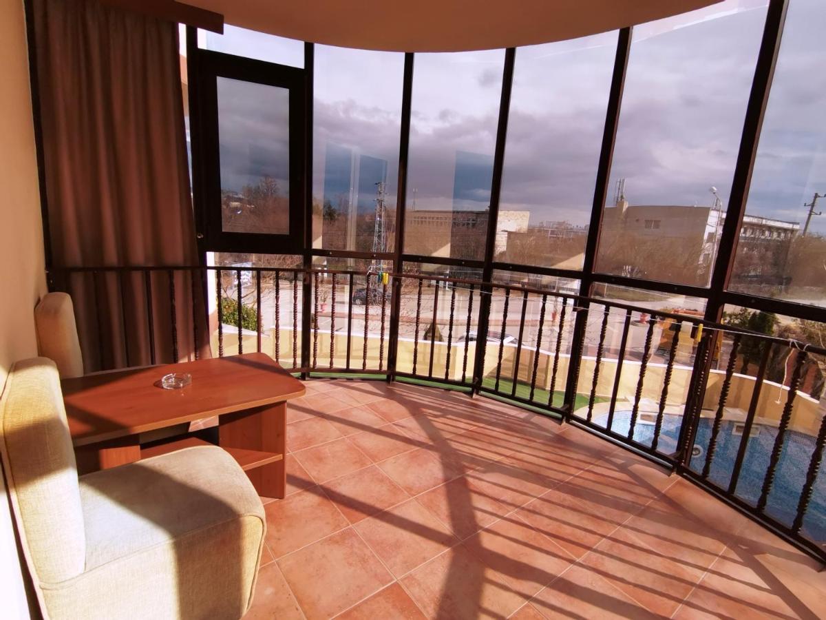 Paris Hotel 巴尔奇克 外观 照片