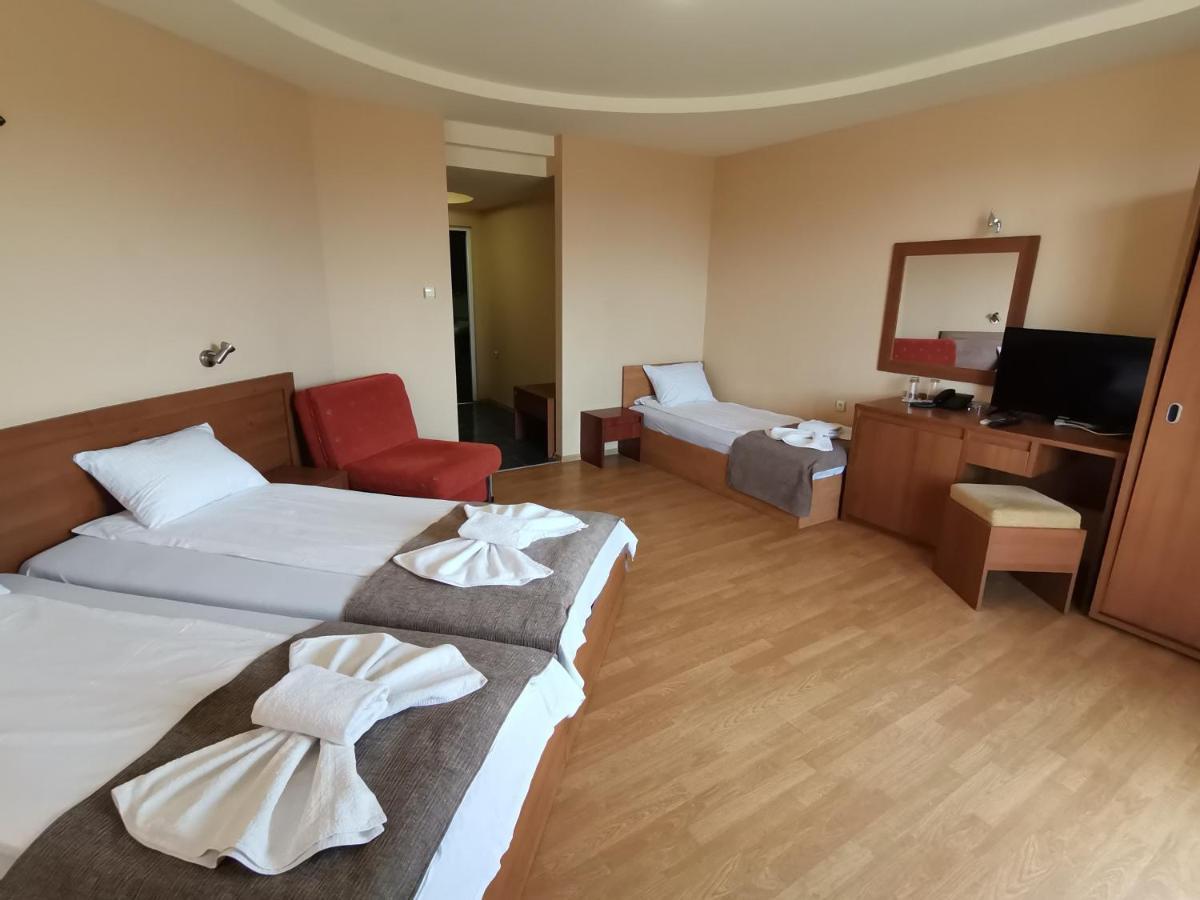 Paris Hotel 巴尔奇克 外观 照片